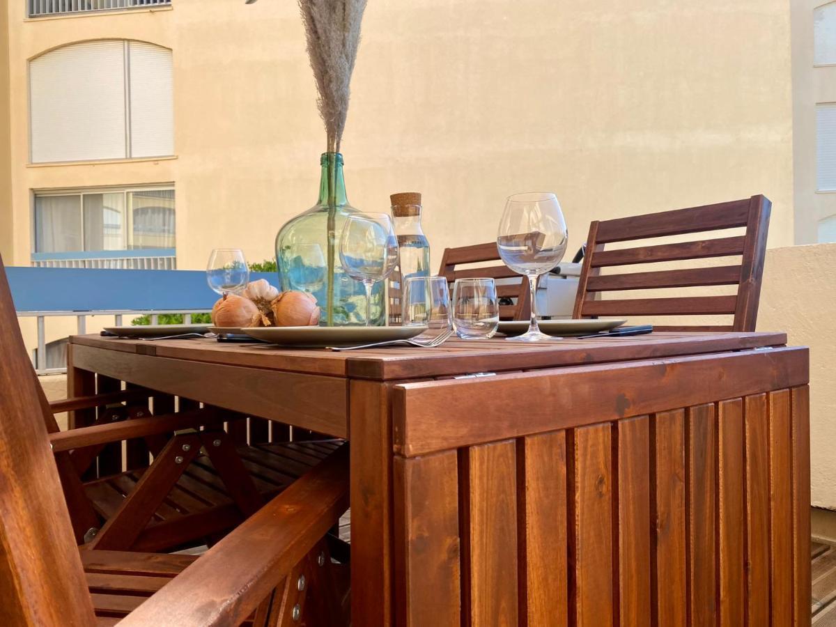 Terrasse Vue Mer 2 Pieces A Leucate Avec Piscine Apartment Luaran gambar
